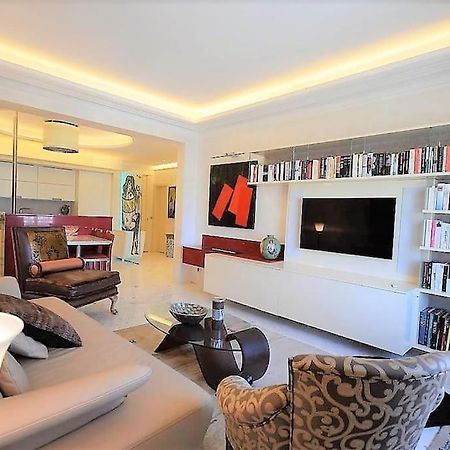 Palais Miramar Suite Art Modern - Derniere Etages Vue Mer - 75M De Confort - En Face Des Plages -Wifi - Clim คานส์ ภายนอก รูปภาพ